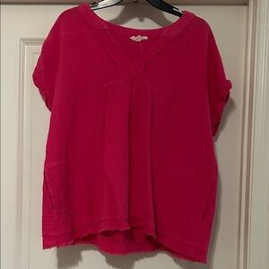 Women's Pink Top w/ Pockets